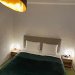 Island Apartmán *