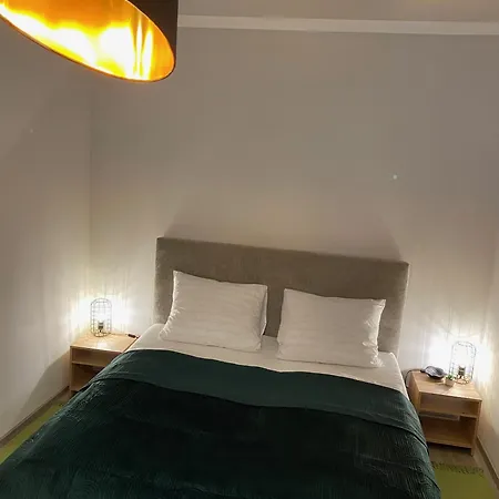 Island Апартаменты *